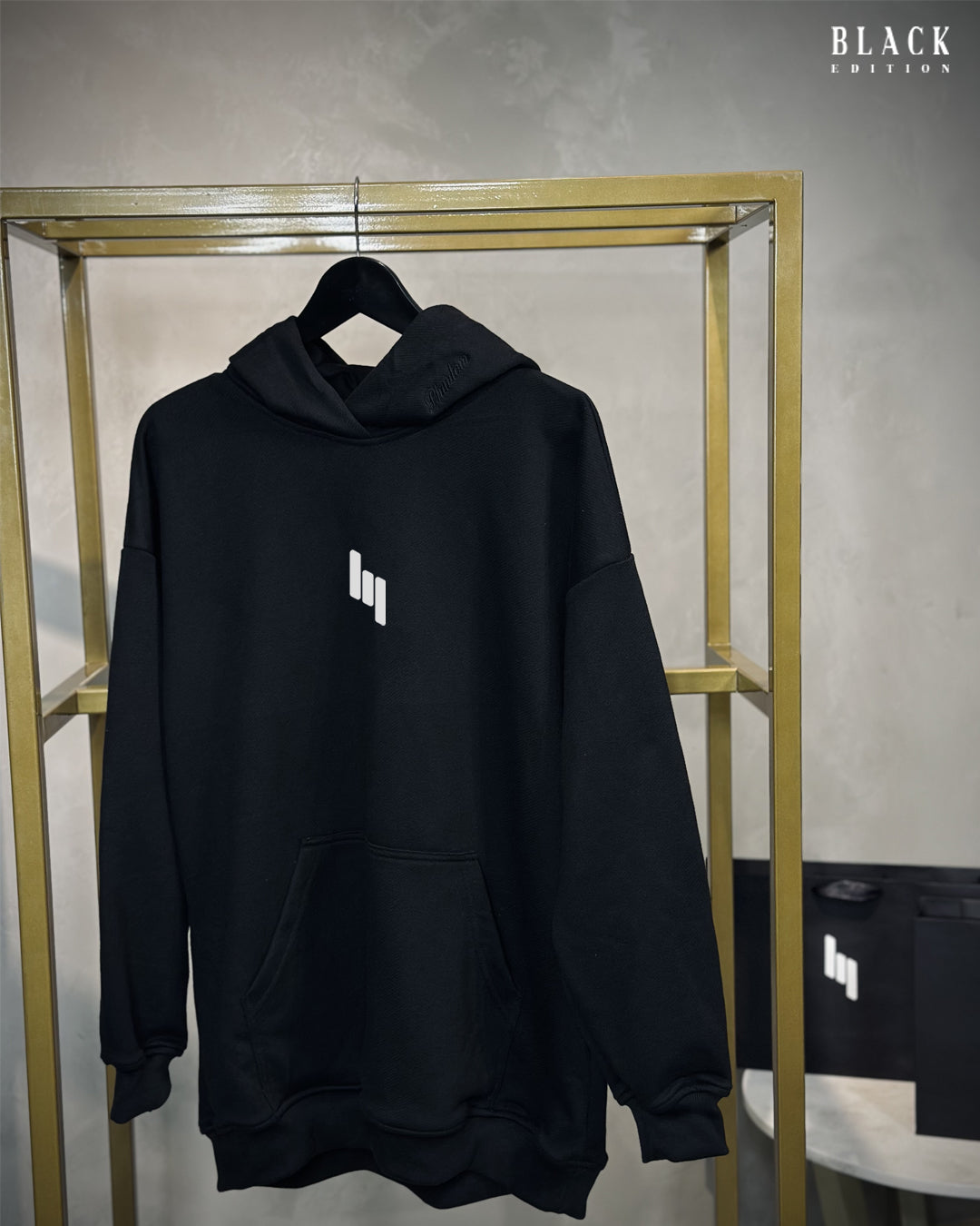BUZO DARK BLACK 1